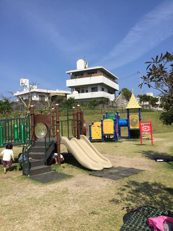 Villa Court House K Uruma Esterno foto